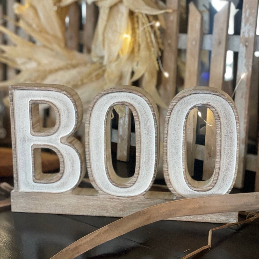 NWT: Carved BOO on Base